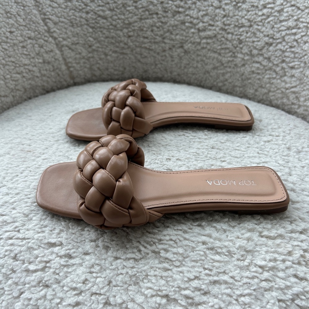 TOP Moda Tan Braided Sandals - Picture 2 of 4